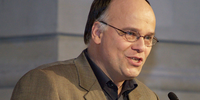 Michael Geffert erhält den Hans-Ludwig-Neumann-Preis der Astronomischen Gesellschaft (AG)